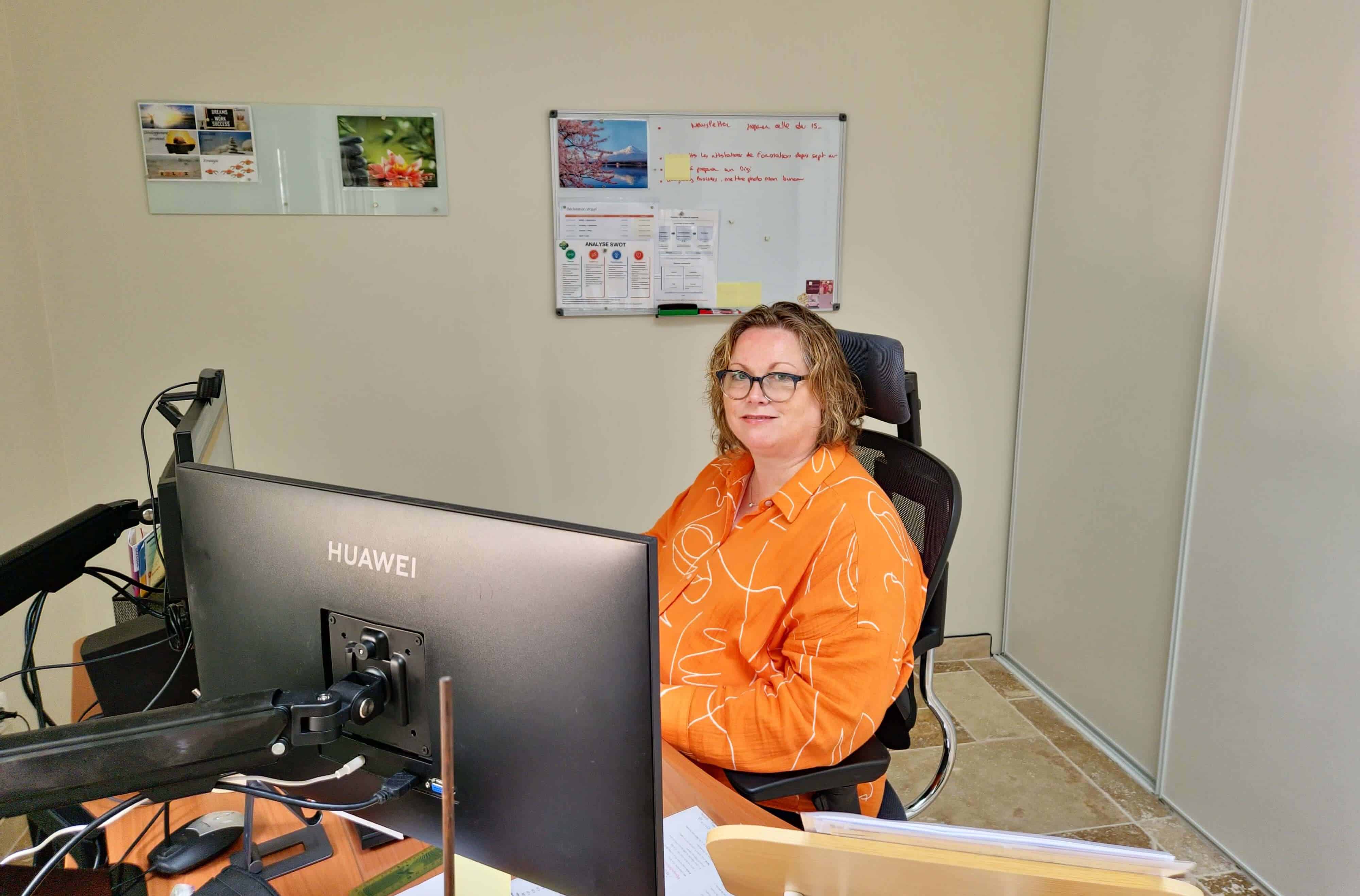 Valérie Trienpont assistante indépendante à son bureau
